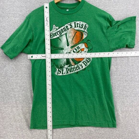 St Patricks Day Tshirt Mens Medium 38-40 Green Everyones Irish Tee Short Sleeve - Picture 5 of 7